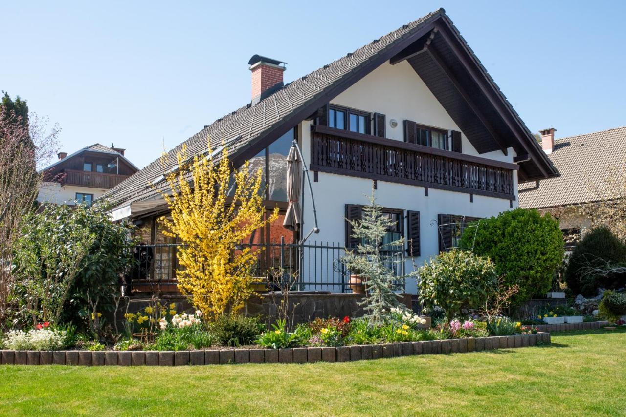 Pleasant Apartments Bled Bagian luar foto