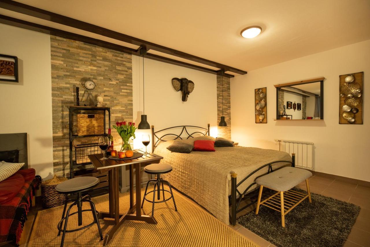 Pleasant Apartments Bled Bagian luar foto